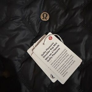 Lululemon Athletica Black Quilted pleasures mini Bag NWOT